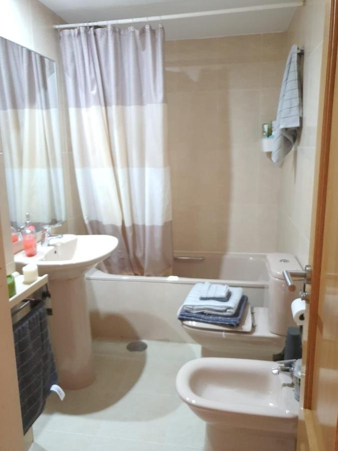 Piso, Cerca Al Aeropuerto Madrid Apartment ภายนอก รูปภาพ